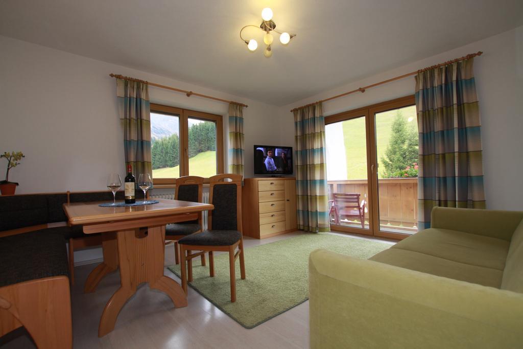 Haus Schoene Aussicht Berwang Εξωτερικό φωτογραφία